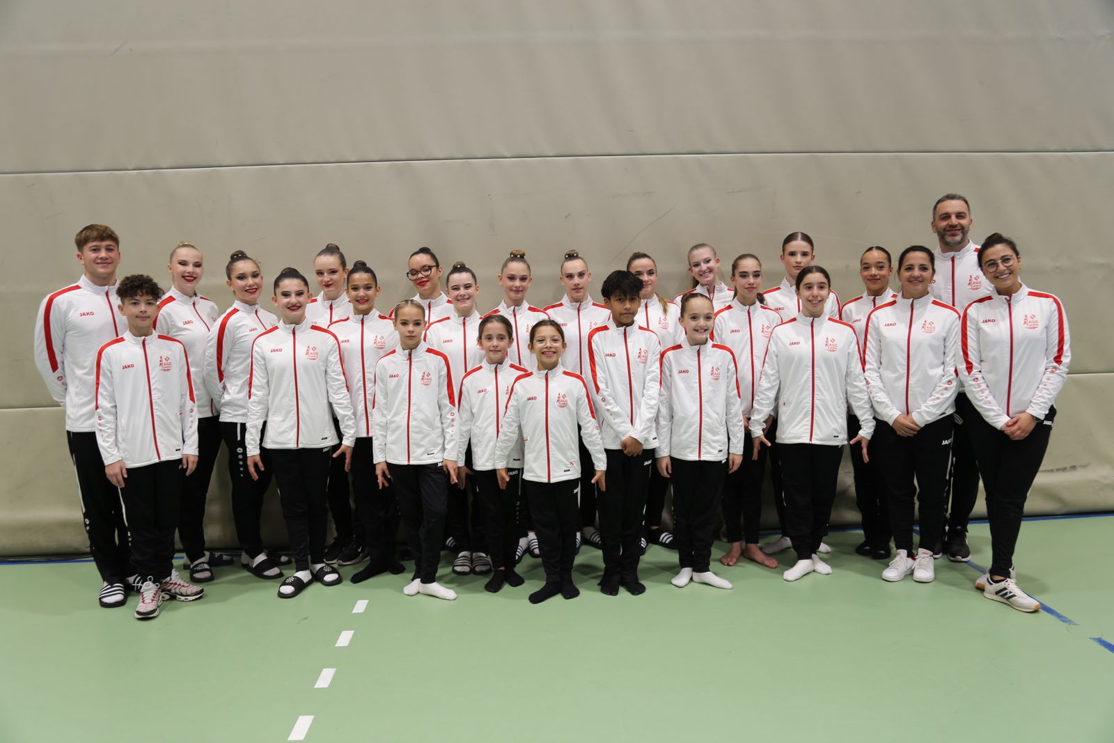 Équipe complète AcroGenève - Photo de groupe officielle